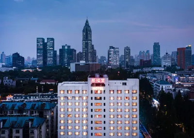 NaFuTang Culture Travel Hotel Hotels near Heping Square