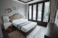 Man · Wenquan Homestay