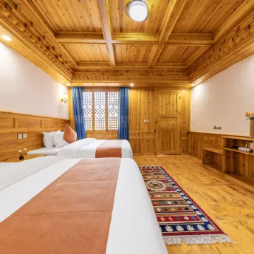 Danba Valley Kande Muzang Culture B&B
