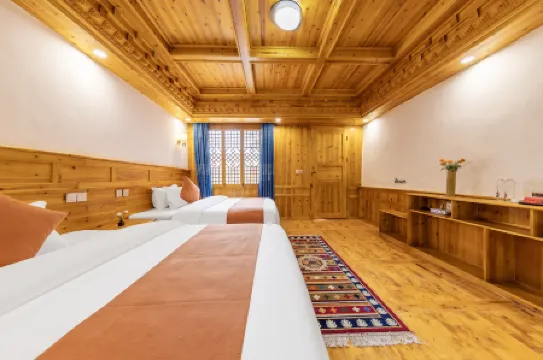 Danba Valley Kande Muzang Culture B&B