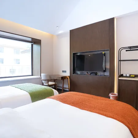 Qinglong Chunshantu Hotel