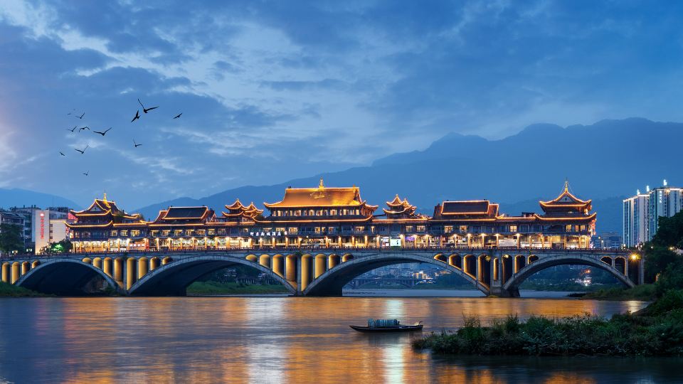 Lang Qiao Yinxiang Yucheng Hotel