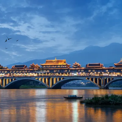 Lang Qiao Yinxiang Yucheng Hotel Hotels near Yazhou Lounge Bridge