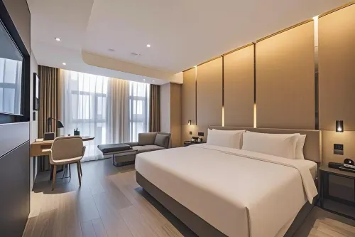 ECESIS   HOTEL