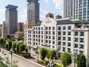 Ford Land Hotel