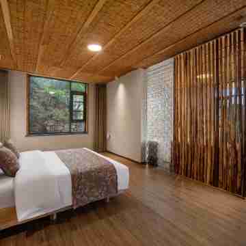 Jiuwei Xianzong Resort Hotel Rooms