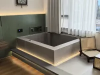 โฮมสเตย์มู่หยุน บ่อน้ำพุร้อนส่วนตัว - โรแมนติก