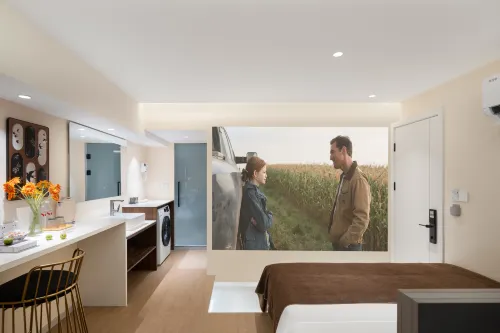 Duoduo River View Homestay (Jiefangbei Pedestrian Street Hong Ya Dong)