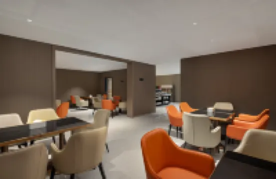 Jianjing Garden Hotel (Yueyang Tower Dongting South Road)