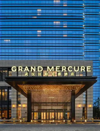 Grand Mercure Wuhan Hanyang Отели рядом с достопримечательностью «Wuhan University of Science and Technology Department of Physical Education (Maojiawan)»
