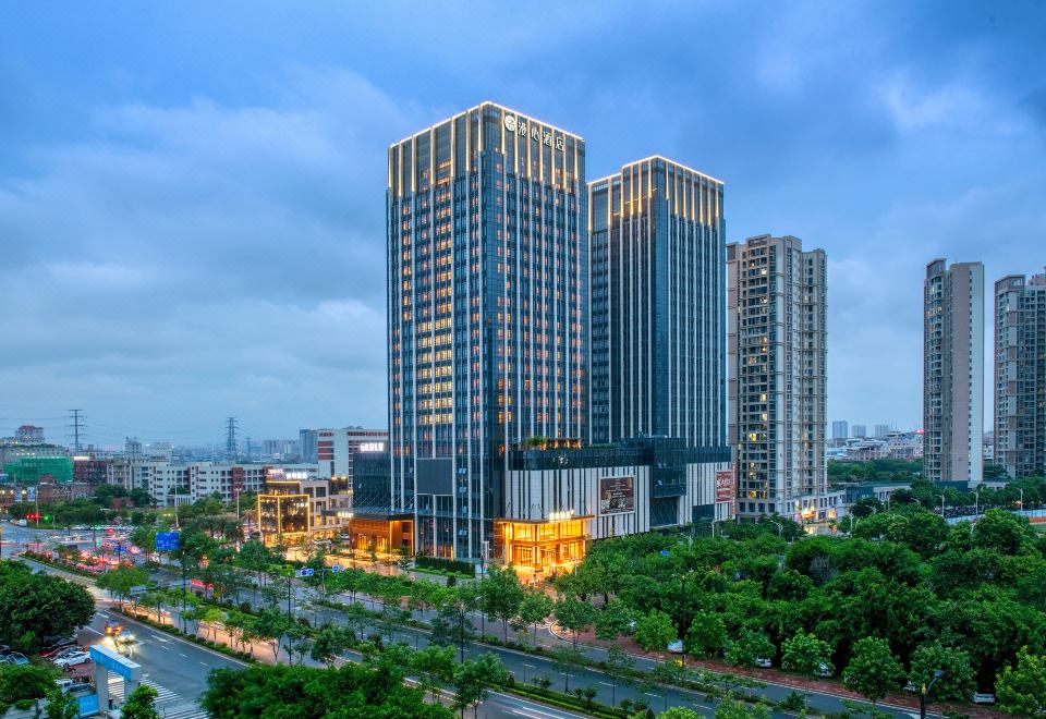 hotel overview picture