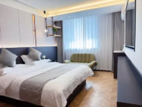 Yashe Hotel - 주차장