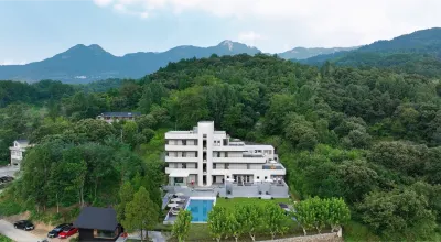 Jinzhai Qiuyun Xiangyuan Lanshan Homestay Hotels near Hong32 Shichengli Former Site Memorial Hall