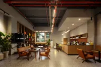 MiLe Dongfeng Artistic Inn. - ที่มีบาร์
