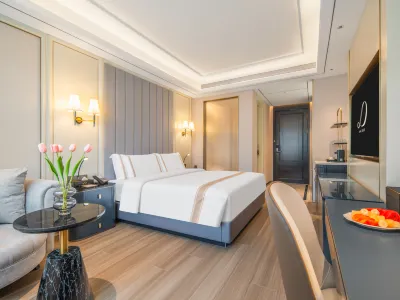 Xana Deluxe Hotel Dalian Lüshunkou Baiyu Mountain Hotels in Lvshunkou District