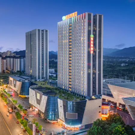 Vienna Hotel (Yichun High-speed Railway Station Wanda)