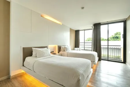 The Zense Boutique Hotel Отели рядом с достопримечательностью «Naresuan University»