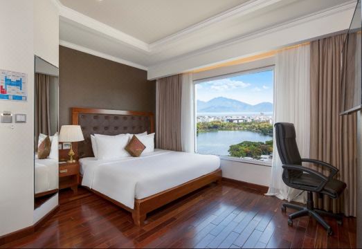 Samdi Premium - Near Da Nang International Airport