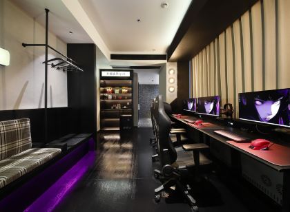 頑皮狗電競民宿