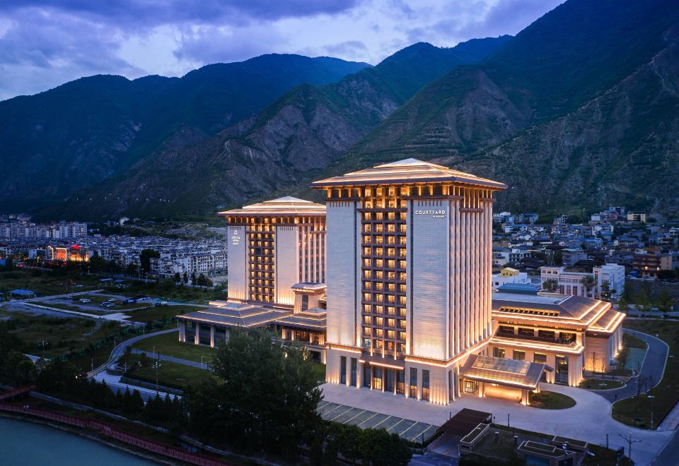 hotel overview picture