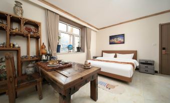 Xuebao Hotel in Erlanghe, Snow Town