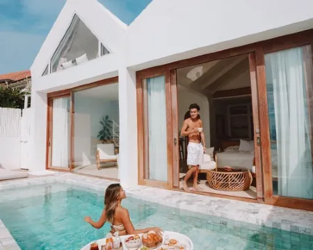 Baan Rin Ruk โรงแรมในเกาะล้าน