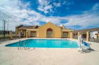 Aransas Bay Inn & Suites Corpus Christi by OYO - Wi-Fi