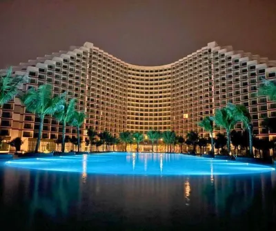 The Light Arena Ocean Tower Các khách sạn gần Cửa hàng Yến Sào Phúc Khang