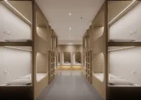 Zhu Xiaoding Hotel (Beijing Balizhuang Sihui Subway Station Branch)