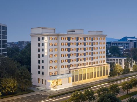 武漢湖北省博物館東湖路亞朵酒店