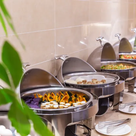 Lu County Yunduo International Hotel