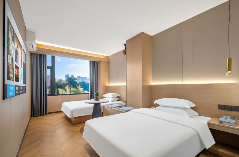 Yiyuan Sunshine Hotel (SM City Square Xiamen Railway Station)