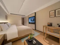 Qianna QianXun Hotel (Linying Nanjie Village) Hotels in Linying