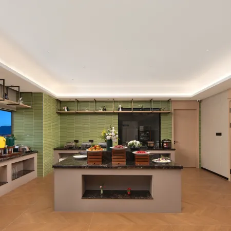 Platinum Grand Hotel (Pingyang Wanquan Branch)