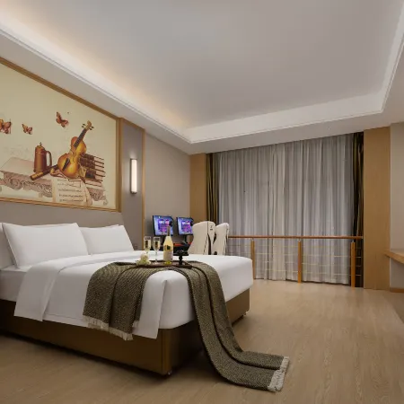 Xingyu E-Sports Hotel (Huangshi Yangxin Hualian Times Square)