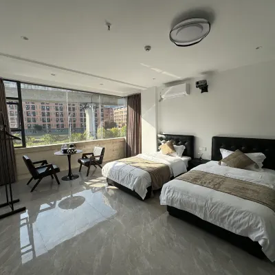 Qingyuan Yijian Homestay Hotels near Huangtengxia Tianmen Hanging Corridor
