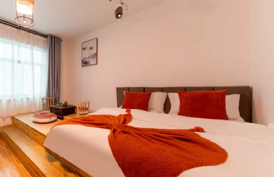 Xi'an Jinxi Homestay (The Bell Tower and Drum Tower Huimin Street)