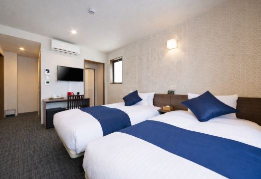 Floral Hotel Mari 욕실