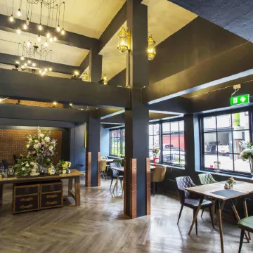 Ratchada Boutique Hotel Отели рядом с достопримечательностью «Ратчада Сой 6»