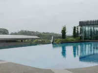Parkland Residence B11 by Dehoz Suites - Pools