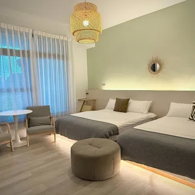 CAOTUN SLOW LIVING Hotels near Ci'entang