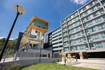 Propify Central Serviced Residence Hotels in Golf Course Resort