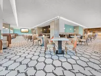 Howard Johnson Hotel (Maritime Silk Road Art Park) Hotels in Hui’an