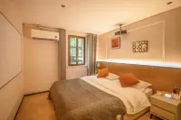 A Lily Smart Homestay (Anda Emerald Lake)