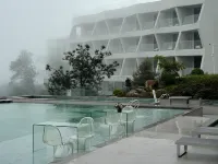 Yunhujing Cliff Resort Hotel - Romantic
