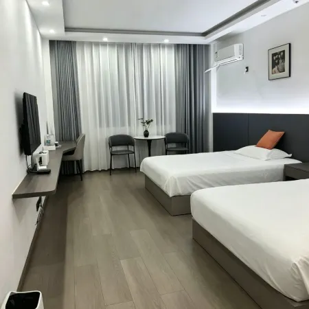 Liangchen Hotel