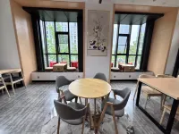 悅旅家青年旅舍（濱江龍湖天街店）