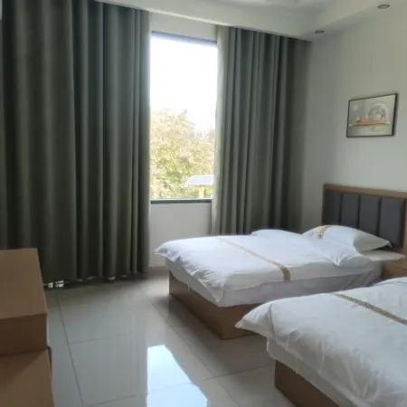 Jiayuan Hotel (Congjiang High-Speed Railway Station)