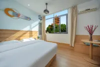 Yifei Hotel (Wuhan Yangtze River Bridge Yellow Crane Tower Branch)