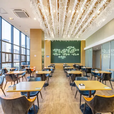 Grape Hotel(Jurong Wanda Mall Store)